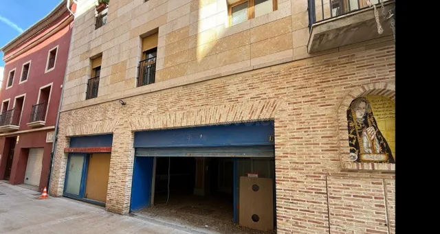 Local comercial 855m² en venta - Alzira - foto 3