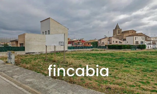 Terreno urbano en venta en Riudarenes – Solar edificable en  - foto 2