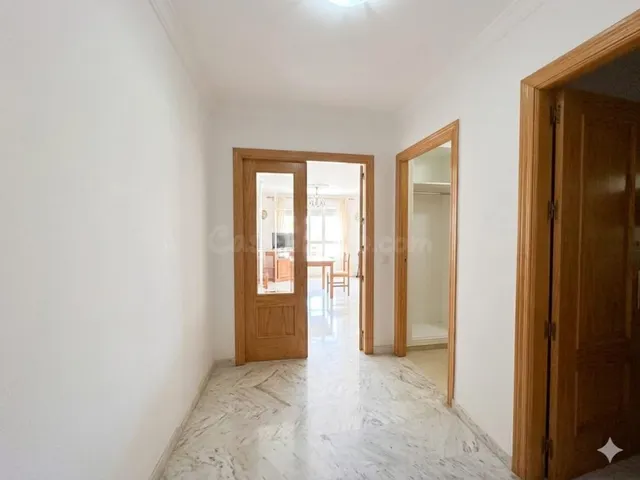 Oportunidad: Piso en el centro a un paso de la playa — 12