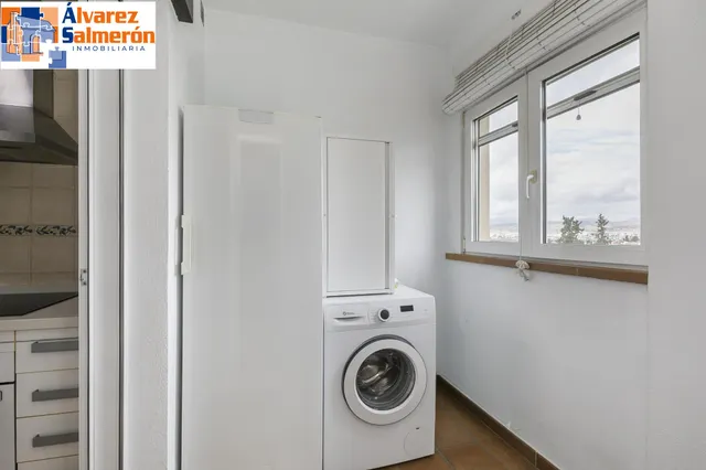 Ático en venta en La Zubia — 16