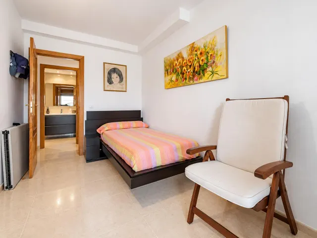 Ático con azotea privada en zona puerto — 20