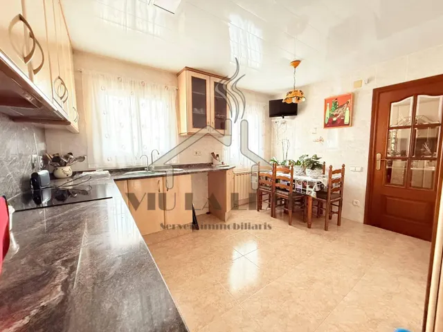 ¡Increíble oportunidad, en EXLCUSIVA! Fantástica casa en estado de conservación impecable y lista para entrar a vivir, diseñada para ofrecerte el máximo confort y con un sinfín de posibilidades — 6