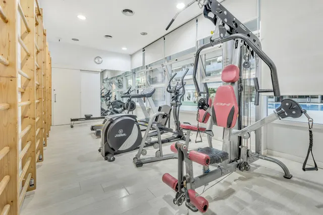Apartamento de 2 dormitorios en Benidorm — 17
