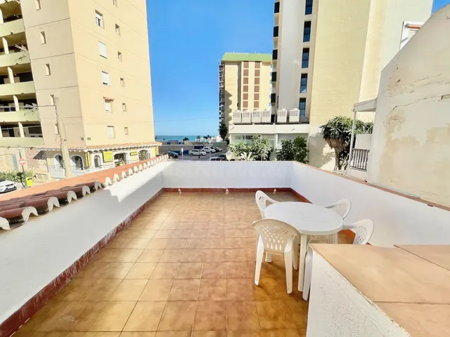 Chalet 5 habitaciones 209m² en venta - Centro - foto 4