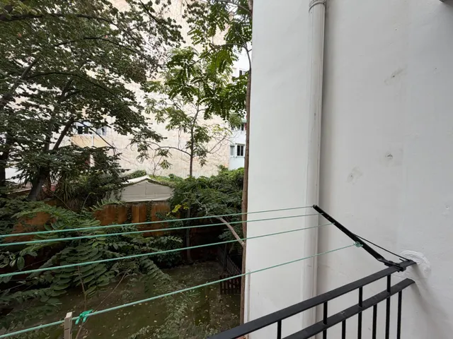 Piso reformado de 3 habitaciones con patio en Gràcia — 4