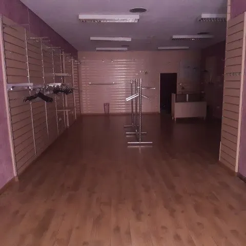 Local Comercial — 6