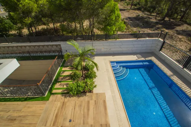 Se venden 2 maravillosas viviendas de obra nueva, zona Sierra Cortina- PRECIO NEGOCIABLE — 9