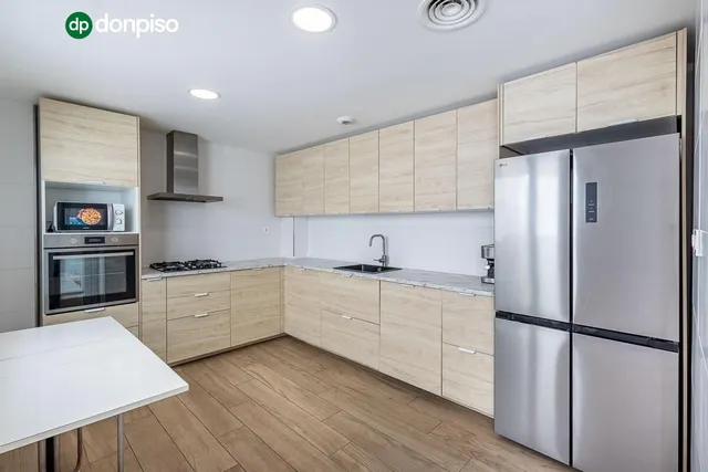 Vivienda de lujo en Urbanización SERRALLO HILLS. — 16