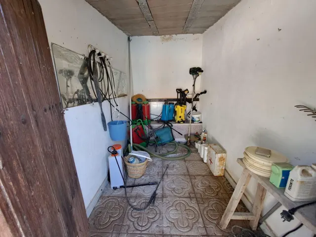 FINCA RURAL CON 4 VIVIENDAS Y NAVE — 30