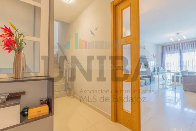 Magnífico ático dúplex en venta en La Banasta - foto 4
