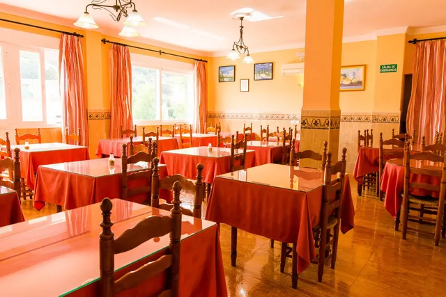 Hotel 33 habitaciones 1350m² en venta - South of spain — 18