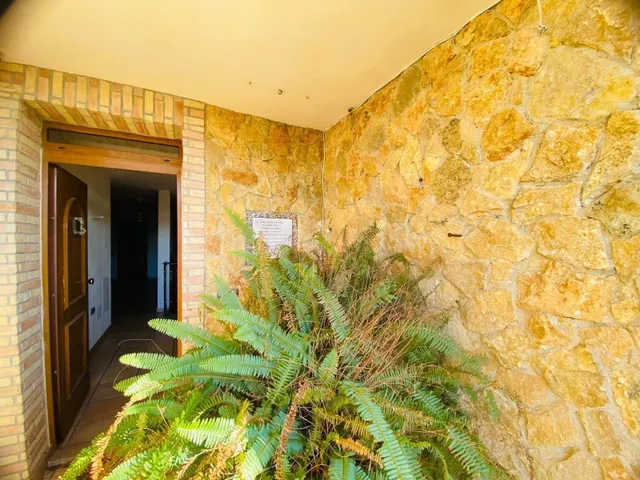 Villa 2 habitaciones 315m² en venta - La Florida - foto 3