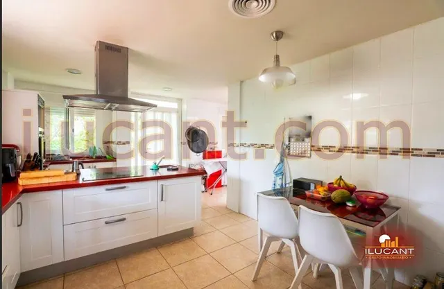 ***SIN COMISION DE INMOBILIARIA*** LAS PAULINAS. Ubicación inmejorable – A solo 5 minutos de Alicante y 12 minutos de Playa de San Juan — 13
