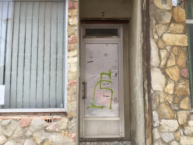 LOCAL COMERCIAL EN CISTIERNA — 9