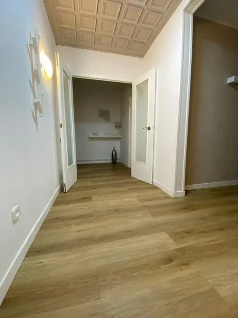 Amplio y Moderno Piso Reformado en la zona del Rectorat — 7