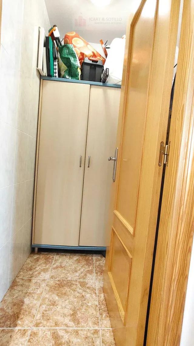 MAGNÍFICO PISO DE CUATRO DORMITORIOS Y GARAJE EN EL CASCO URBANO DE VINAROZ PARA ENTRAR A VIVIR — 38