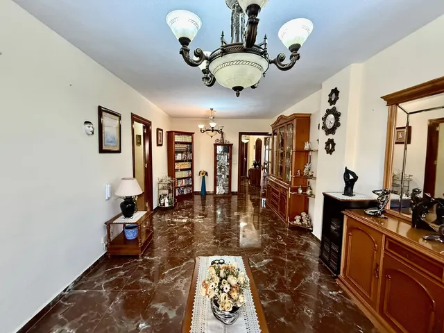 Apartamento 3 habitaciones 74m² en venta - Centro — 28