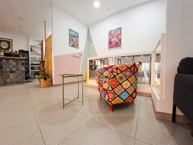 Traspaso de cafetería en pleno funcionamiento – Plaza 3 de A - foto 3