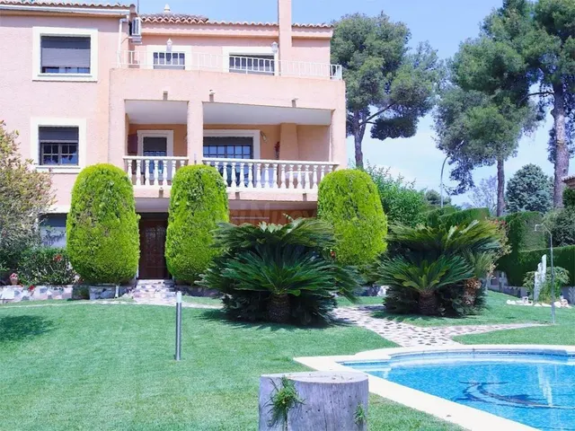 Se vende chalet en Santa Apolonia, Torrent, Valencia - foto 2