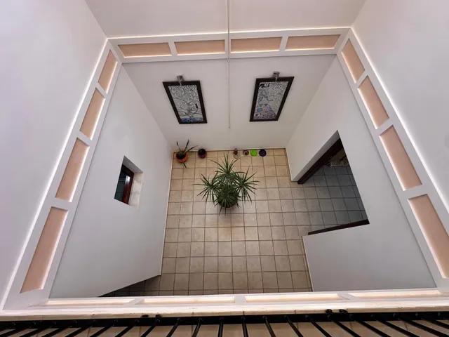CASA EN LA PUEBLA DE CAZALLA — 28