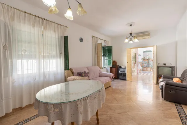Casa con gran solar — 6