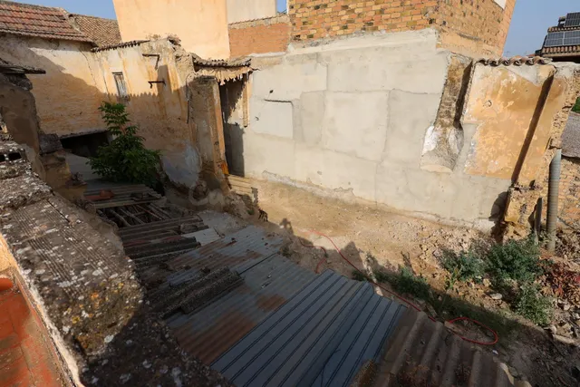OPORTUNIDAD DE PERMUTA EN EL CENTRO DE ALHENDIN - foto 4