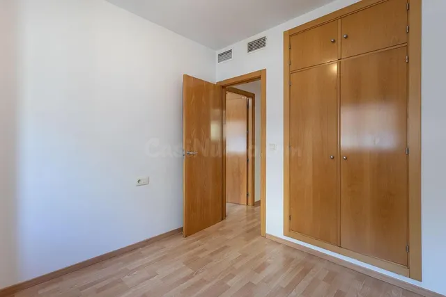 Ático dúplex junto Alhamar con 2 garajes y 2 trasteros — 17