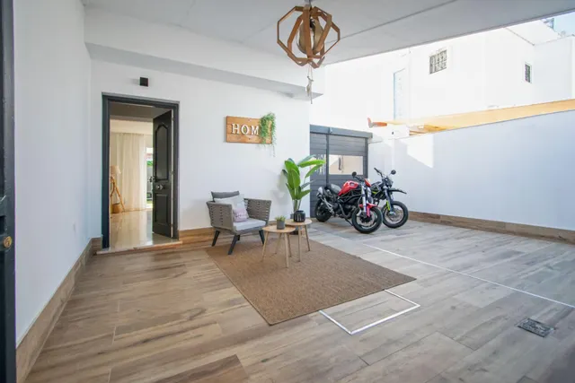 Chalet Independiente y privado en Bormujos — 9