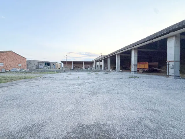 Vivir en Riumors (Alto Ampurdán) en esta masia rústica en plena naturaleza. — 45