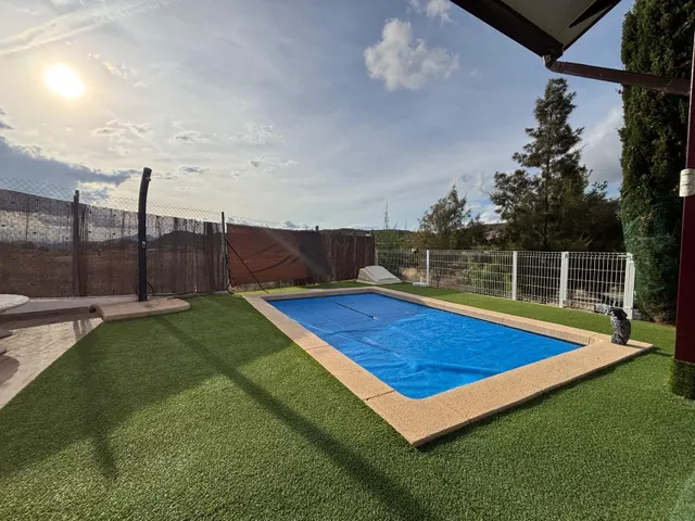 Se vende coqueta casa de madera con terreno en el rellano de molina — 13