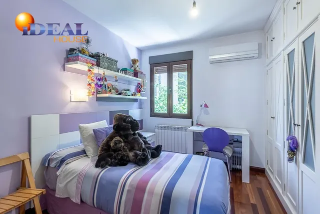 Chalet Exclusivo en Camino Bajo de Huétor — 17