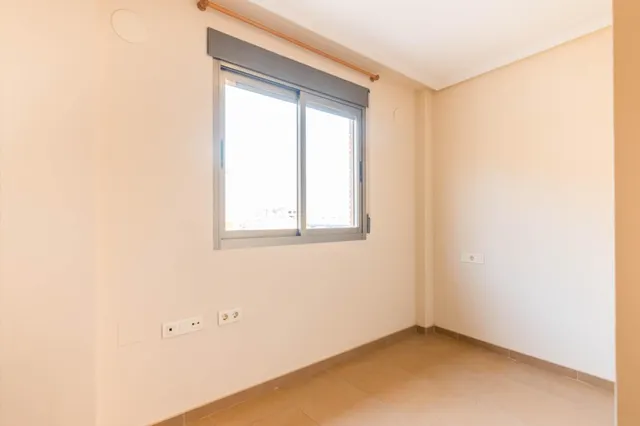 DÚPLEX 4 DORMITORIOS CON PLACAS SOLARES + VISTAS A LA MONTAÑA | ESQUINA — 23