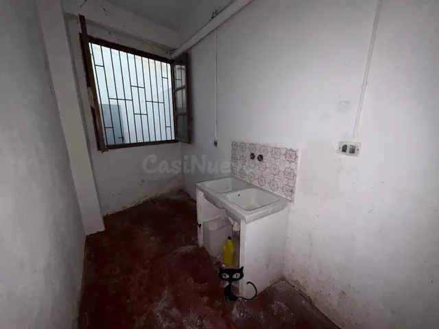 Local comercial de 137 m2 frente a parque | Benetússer — 17