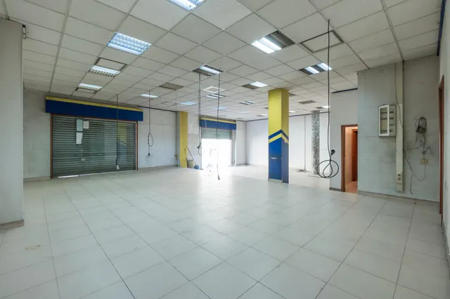 Local comercial 151m² en venta - Poble Nou - Olivar Gran — 6