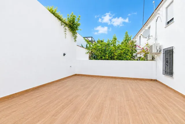 CASA EN ALQUILER CON DOS PLANTAS, 3 habitaciones Y AMPLIA TE - foto 2