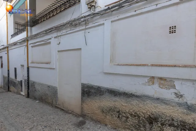 Edificio en venta completo junto a Gran Vía- Bajo Albaicín — 41