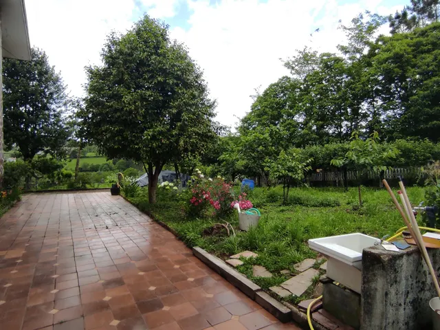 CASA EN VENTA CON AMPLIA FINCA — 19