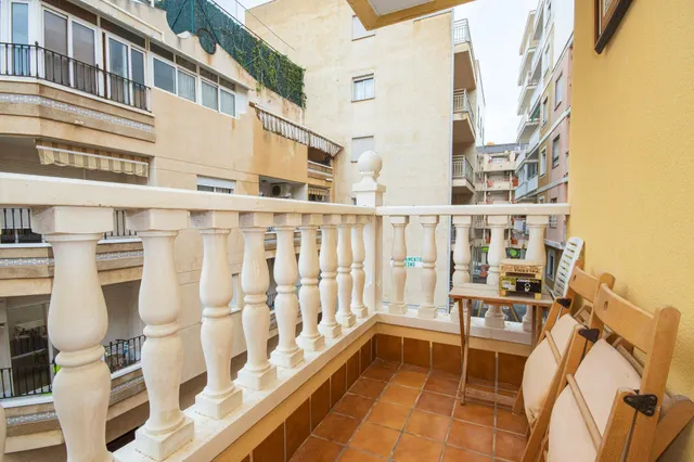 SE ALQUILA APARTAMENTO DE 1 DORMITORIO Y 1 BAÑO EN TORREVIEJA ( PLAYA DEL CURA ) — 7