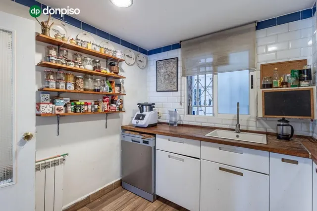 PISO REFORMADO EN VENTA · PEDRO ANTONIO DE ALARCÓN · GRANADA — 6