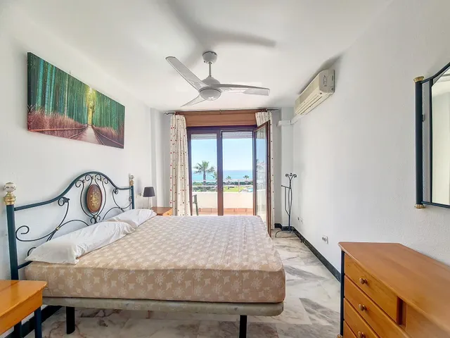 Casa 5 dorm. frente a la playa con vistas al mar!! — 27