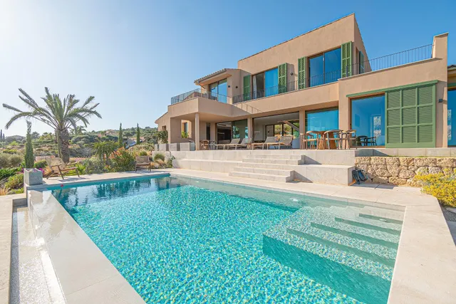 Exclusiva villa de lujo en Puntiró: la esencia del Mediterrá - foto 2