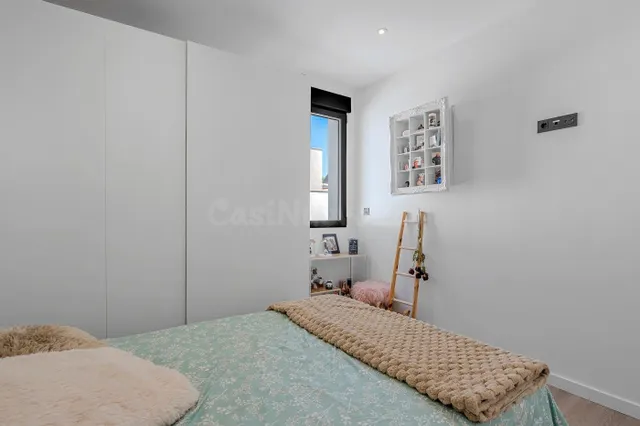VILLA DE 4 DORMITORIOS Y 2 BAÑOS EN FORTUNA (MURCIA) — 26