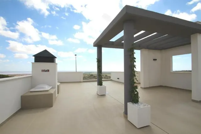 Casa moderna 3 dormitorios 144m² en San Miguel de Salinas — 36