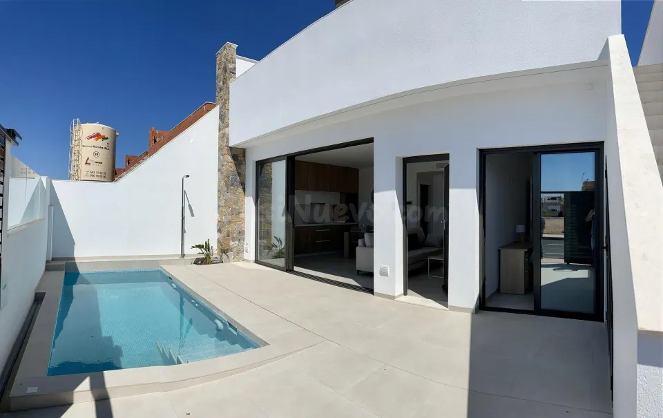 VILLAS PAREADAS DE OBRA NUEVA EN SAN JAVIER