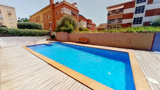 Piso planta baja a la venta en Castelldefels! - foto 5