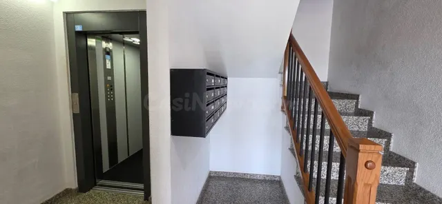 Magnífico piso con licencia turística a 200 m de las calas d - foto 4