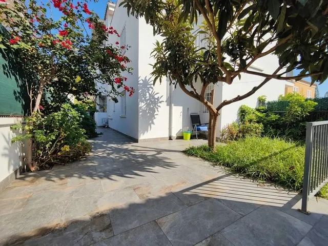 MAGNIFICA PLANTA BAJA EN SEGUR DE CALAFELL — 28