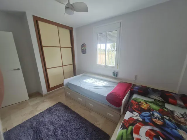 CHALET INDEPENDIENDIENTE EN PARCELA DE 1.450 M2, PISCINA Y AMPLIAS ZONAS EXTERIORES — 17