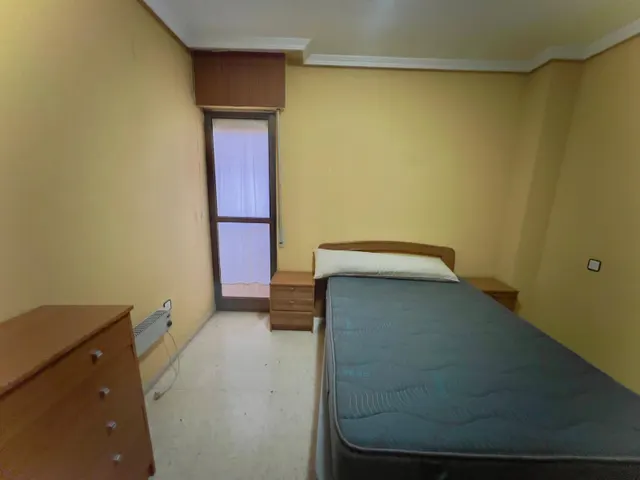 Apartamento con garaje en el centro — 15