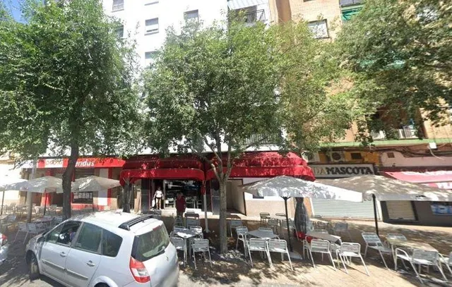 SE VENDE piso OKUPA en C La Cueva 1065 A de CastaÑ±eda - foto 2